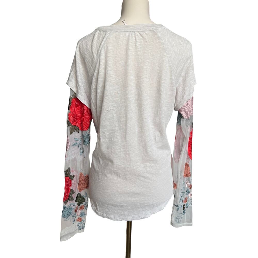 Free People Embroidered Mesh Sleeve Tee Boho Romantic Floral Top Size Medium - Picture 3 of 14